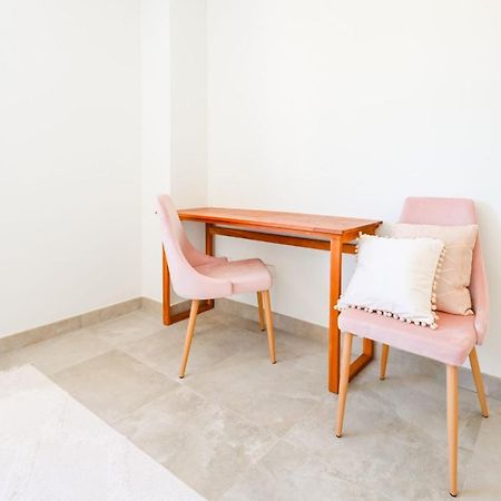 Seashell Infinity Luxury Apartment Estepona Eksteriør billede