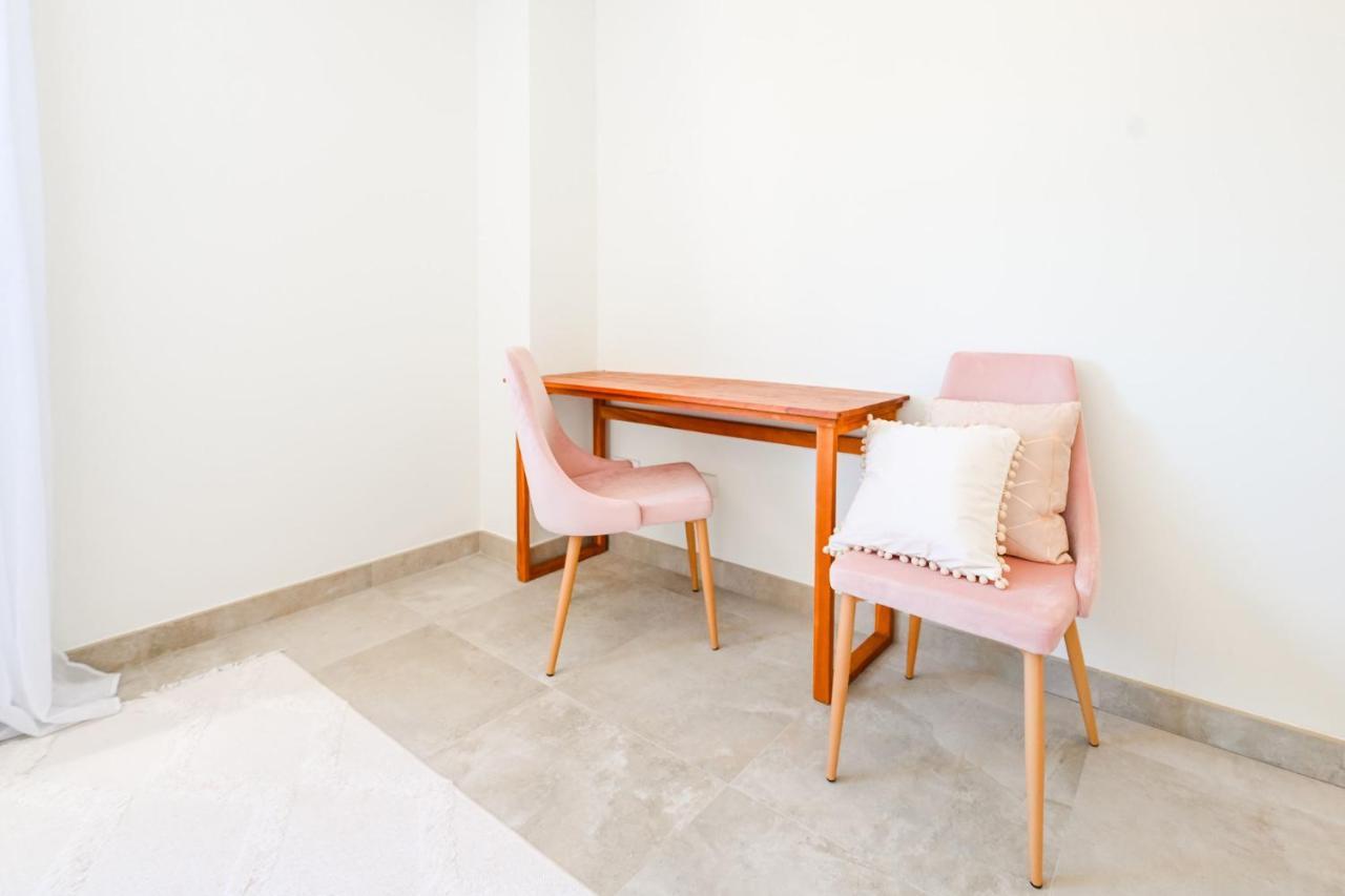 Seashell Infinity Luxury Apartment Estepona Eksteriør billede
